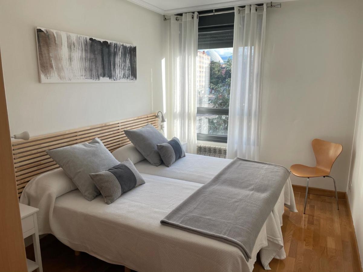 Apartamento Paseo De La Losa Oviedo Buitenkant foto